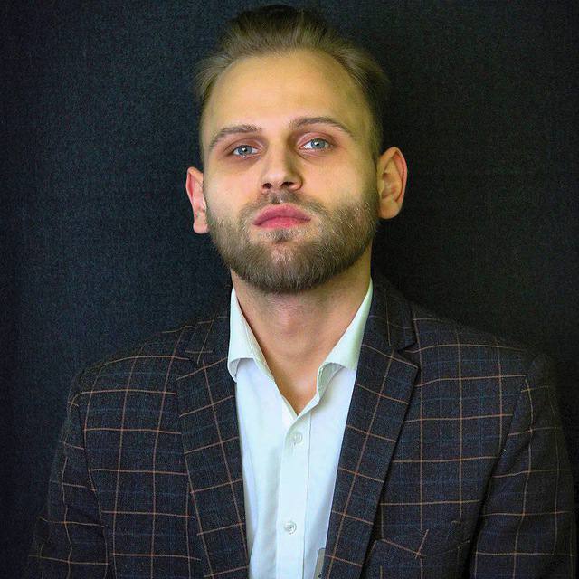 Рябухин Валерий Николаевич.